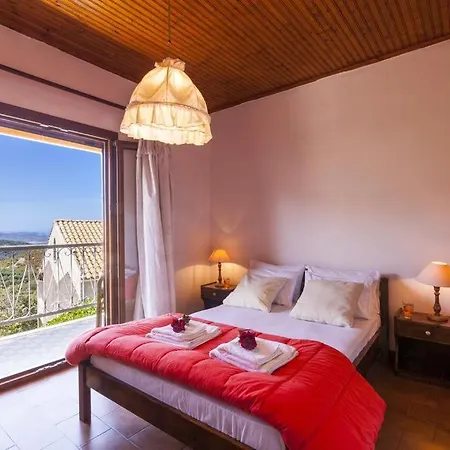 Aretousa Ferienhaus Anapaftíria