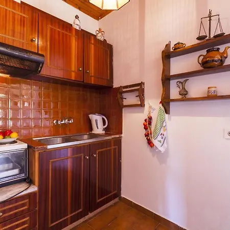 Aretousa Holiday home *
